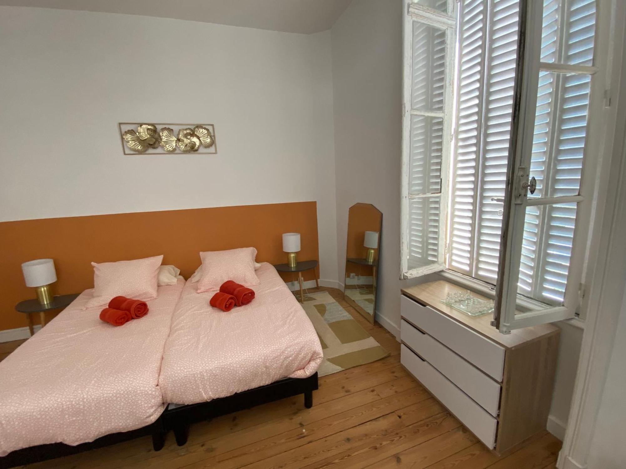 Holiday Home La Brijopa Bazoges-en-Pareds Luaran gambar