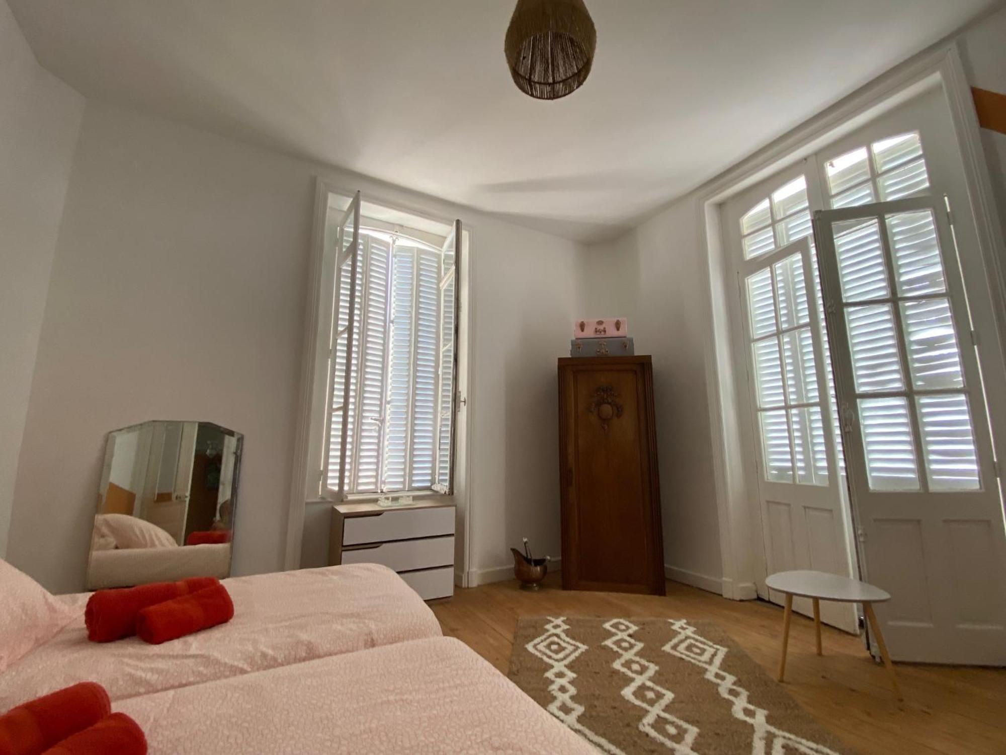 Holiday Home La Brijopa Bazoges-en-Pareds Luaran gambar