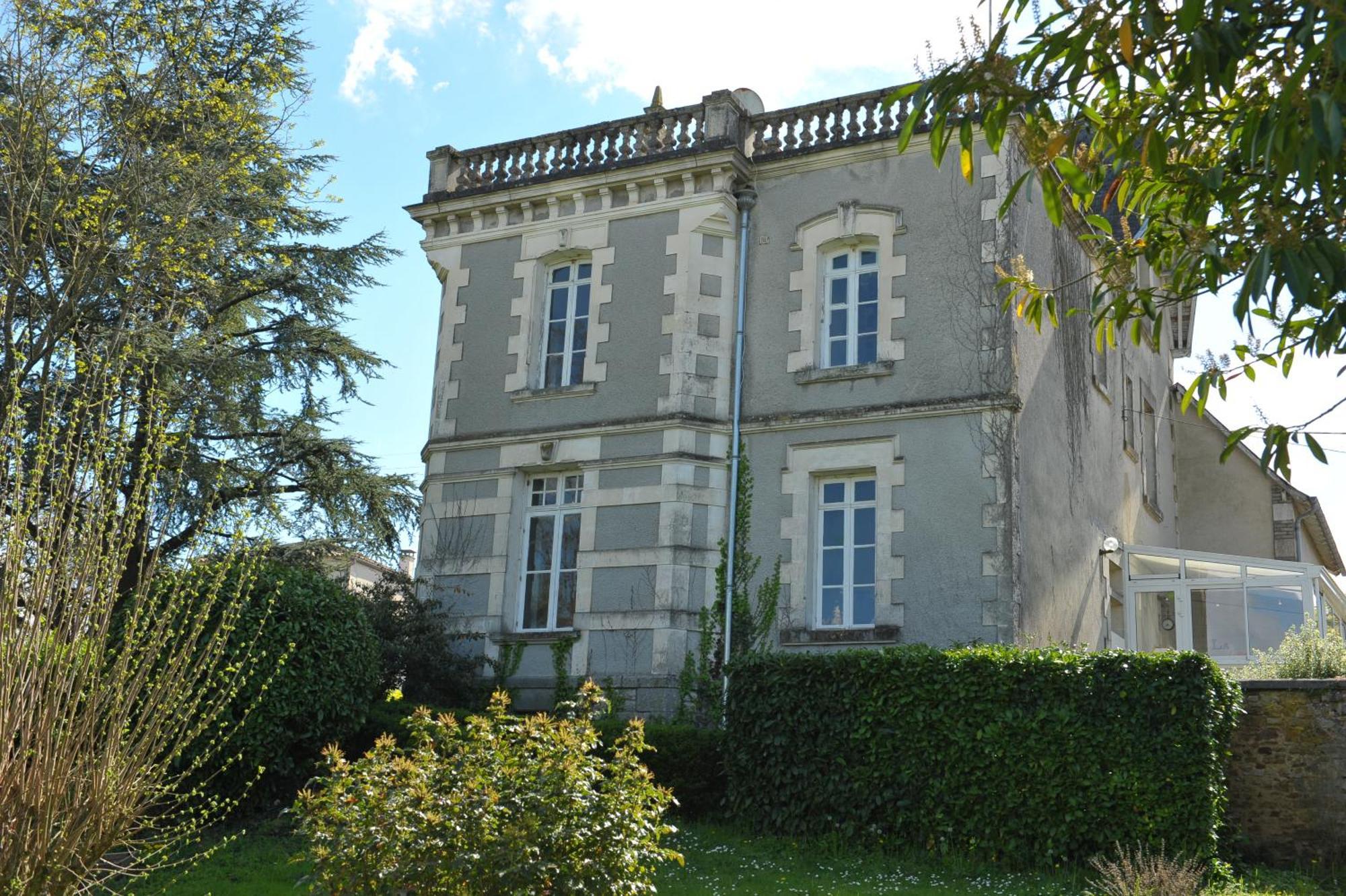 Holiday Home La Brijopa Bazoges-en-Pareds Luaran gambar
