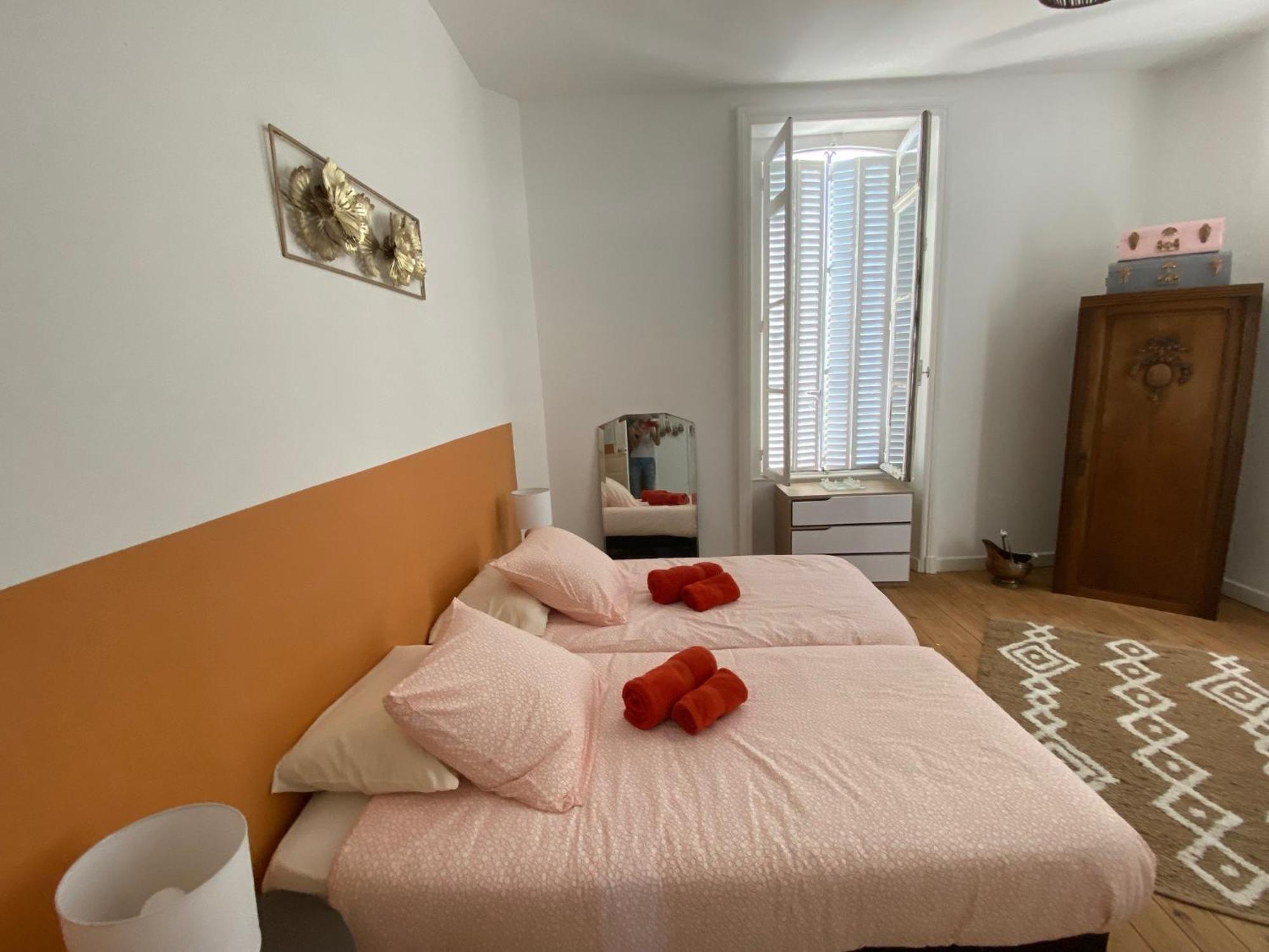 Holiday Home La Brijopa Bazoges-en-Pareds Luaran gambar