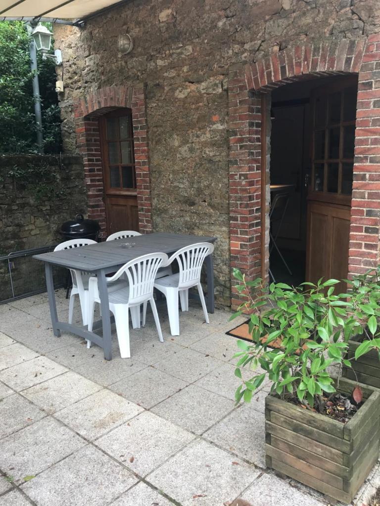 Holiday Home La Brijopa Bazoges-en-Pareds Luaran gambar