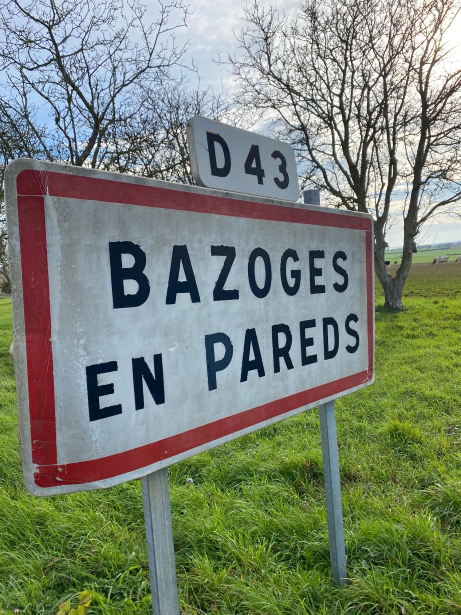Holiday Home La Brijopa Bazoges-en-Pareds Luaran gambar
